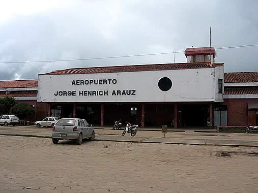 Teniente Jorge Henrich Arauz Airport terminal, Trinidad, Bolivia